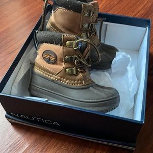 Nautica sized 6c boots!